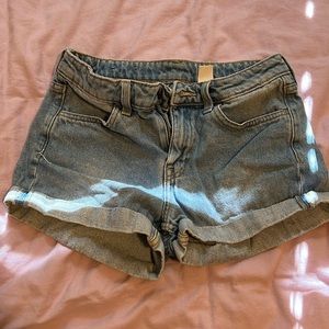 H&M Women’s Jean Shorts Size 4